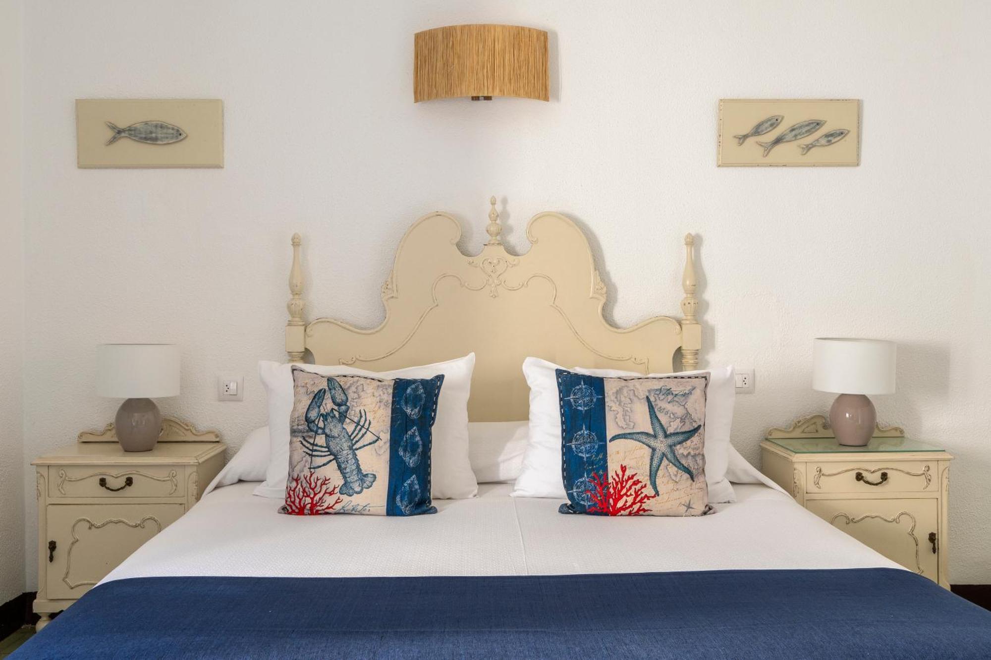 La Goleta Hotel