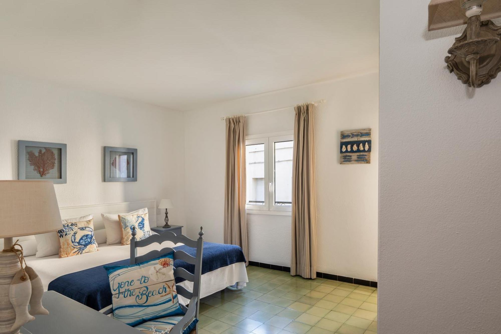 La Goleta Hotel 2*